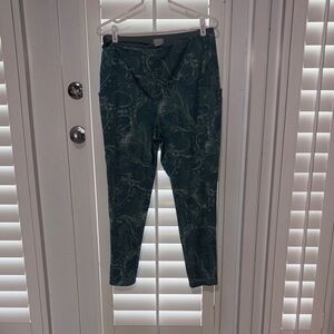 Chico's Zenergy Dark Teal Leggings